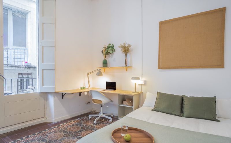 Born 4 · Habitación doble con balcón