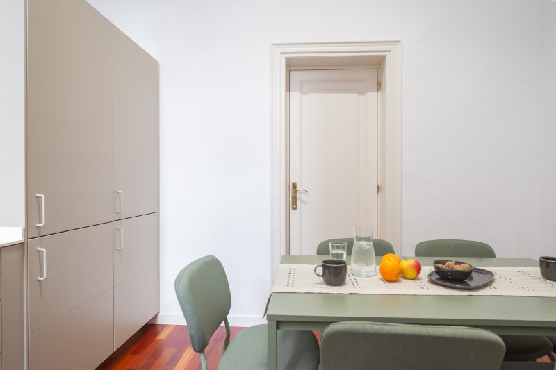 Claris3 Habitación doble amplia con balcón privado