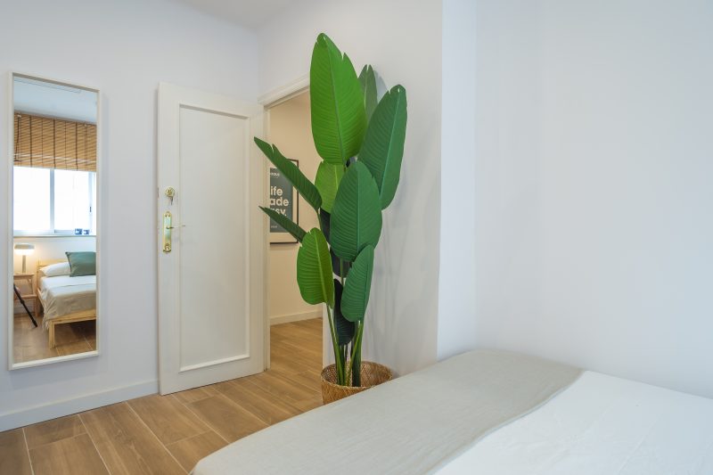 GranVia1 Luminosa y amplia habitación doble