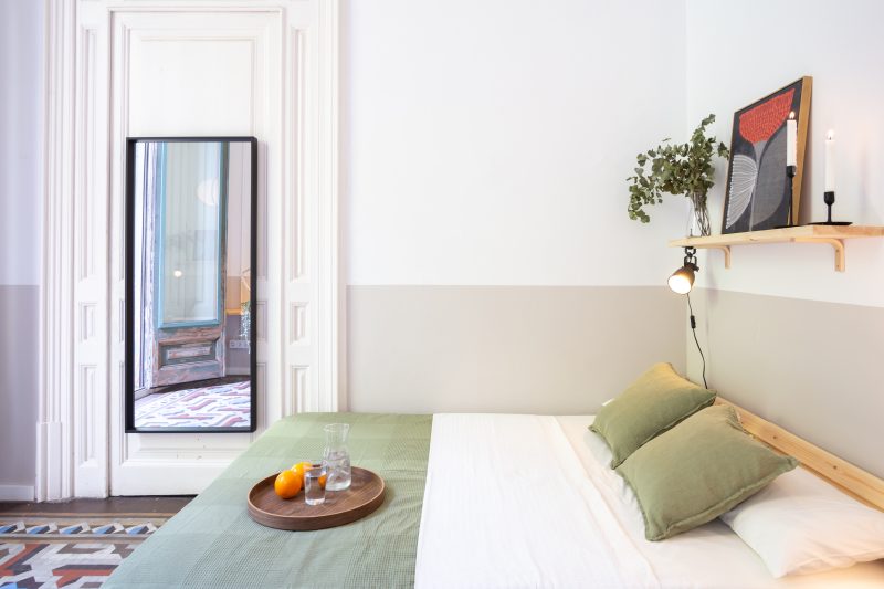 Claris2 Habitación doble luminosa con balcón privado y mosaico Nolla