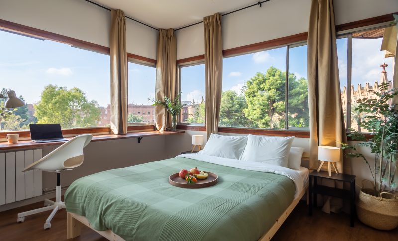 Ganduxer2 Soleada habitación doble con vistas