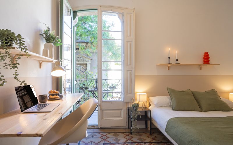 Comerc4 Habitación doble con vistas y techos altos