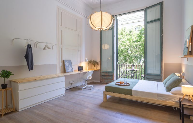 Claris3 Habitación doble amplia con balcón privado