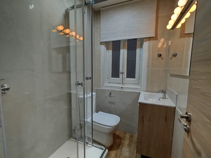 Room for Rent at Calle de Toledo, 50-05