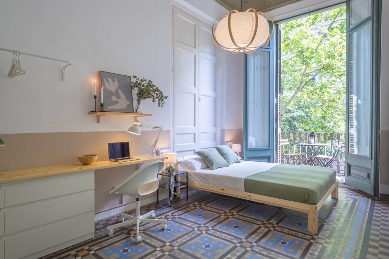 Claris1 Habitación doble amplia con balcón privado y mosaico Nolla