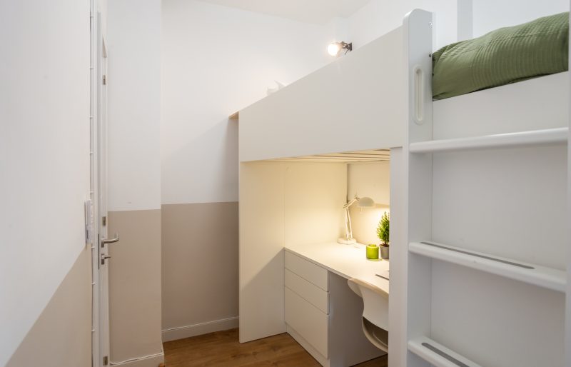 Ganduxer1 Habitación acogedora con baño privado