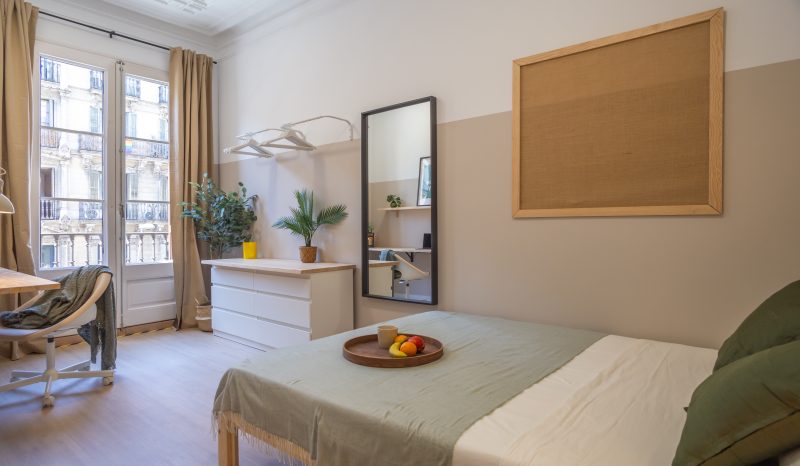 Catalunya8 Habitación doble con balcón privado