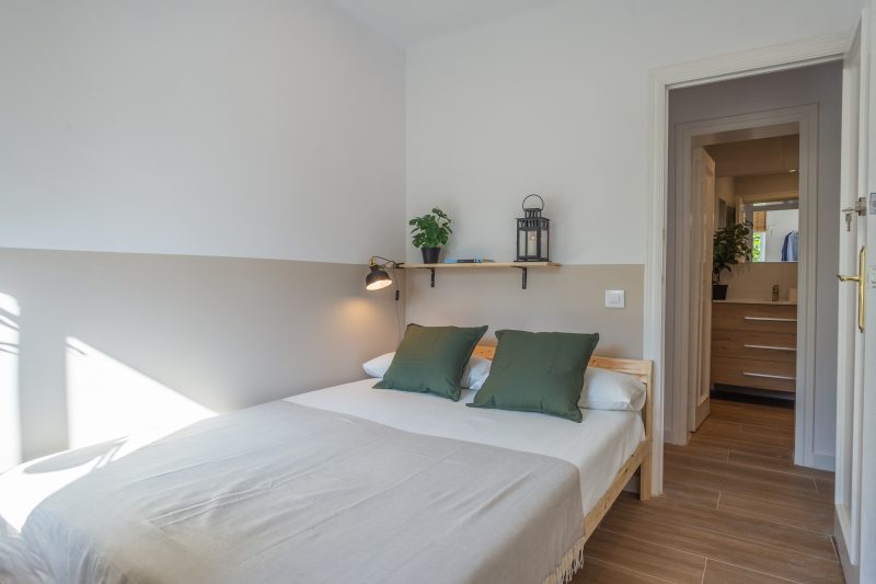 GranVia4 Luminosa habitación doble exterior