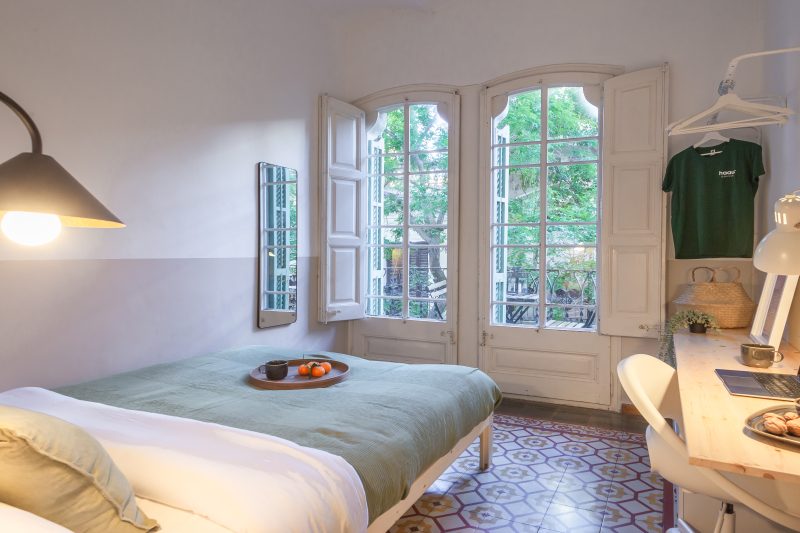 Comerc1 Amplia habitación doble con balcón