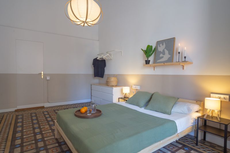Claris5 Habitación doble con galería en el Eixample