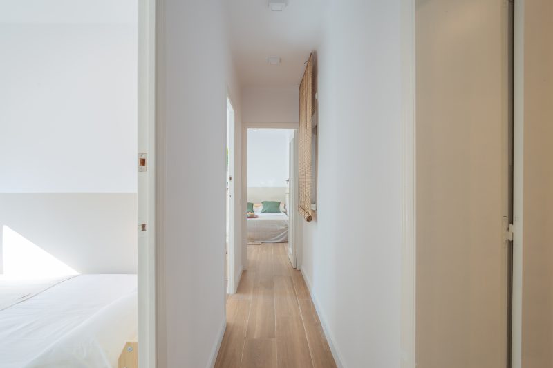 GranVia4 Luminosa habitación doble exterior