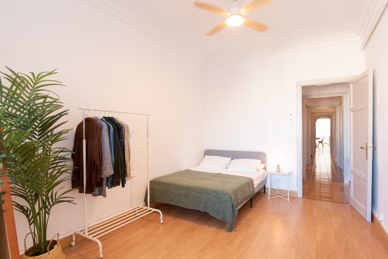 Urgell5 Enorme habitación doble