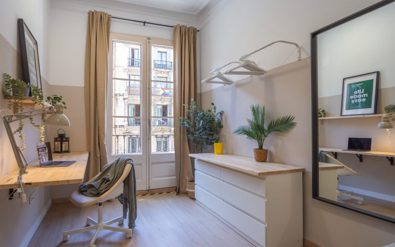 Catalunya8 Habitación doble con balcón privado