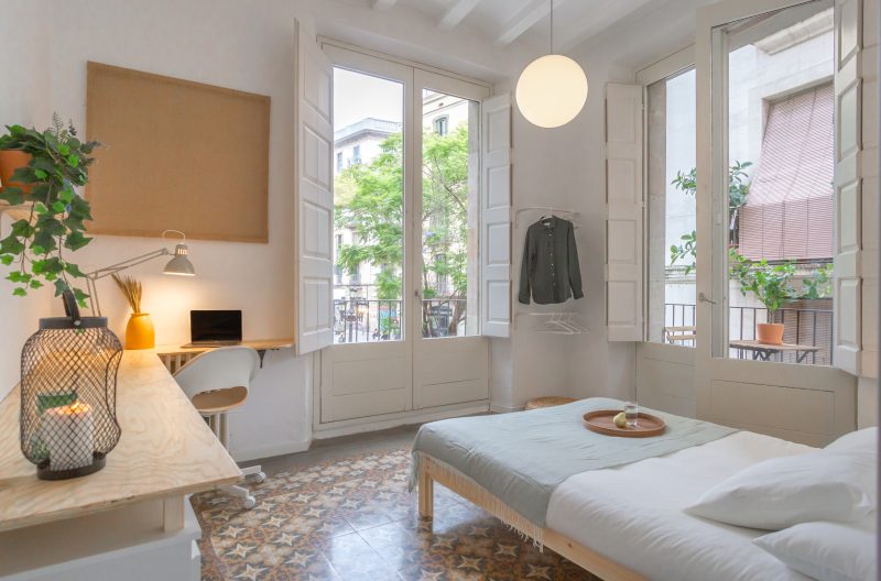 Born 3 · Impresionante habitación doble con balcones