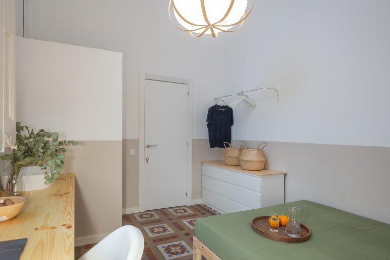 Claris8 Habitación doble amplia con ducha y lavabo privados