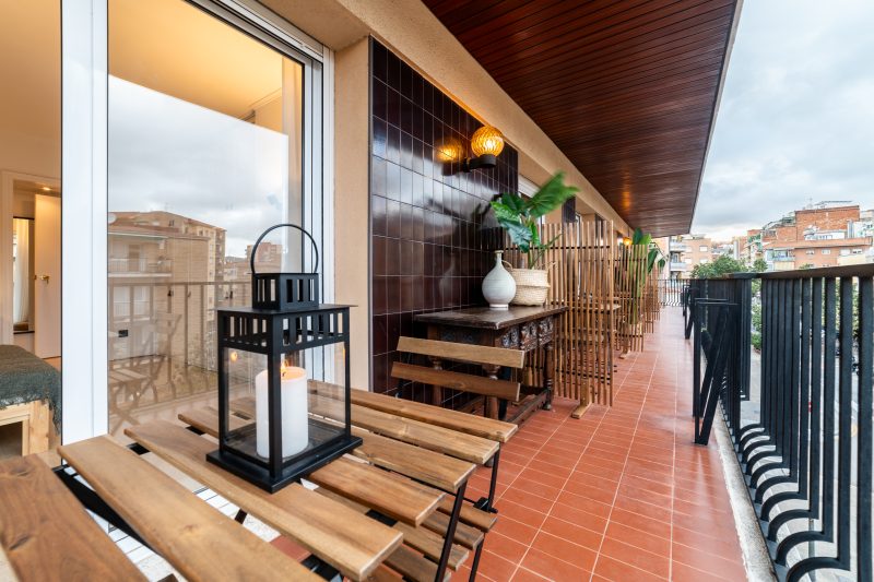 Garcilaso3 Bright double room with terrace
