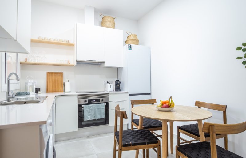 Pons4 Habitación individual con Smart TV en Sant Andreu