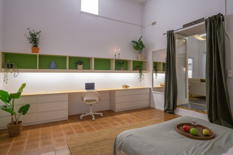 Born 8 · Enorme habitación doble