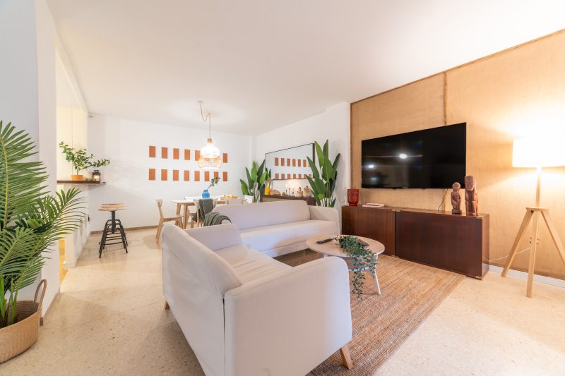 Garcilosa5 Bright double room with balcony