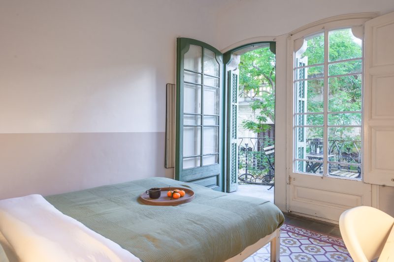 Comerc1 Amplia habitación doble con balcón