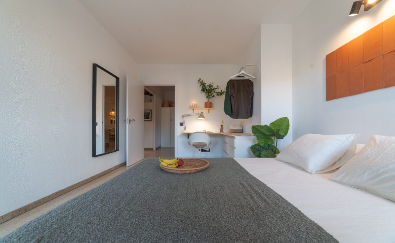 Garcilaso3 Bright double room with terrace