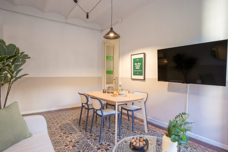 Comerc4 Habitación doble con vistas y techos altos